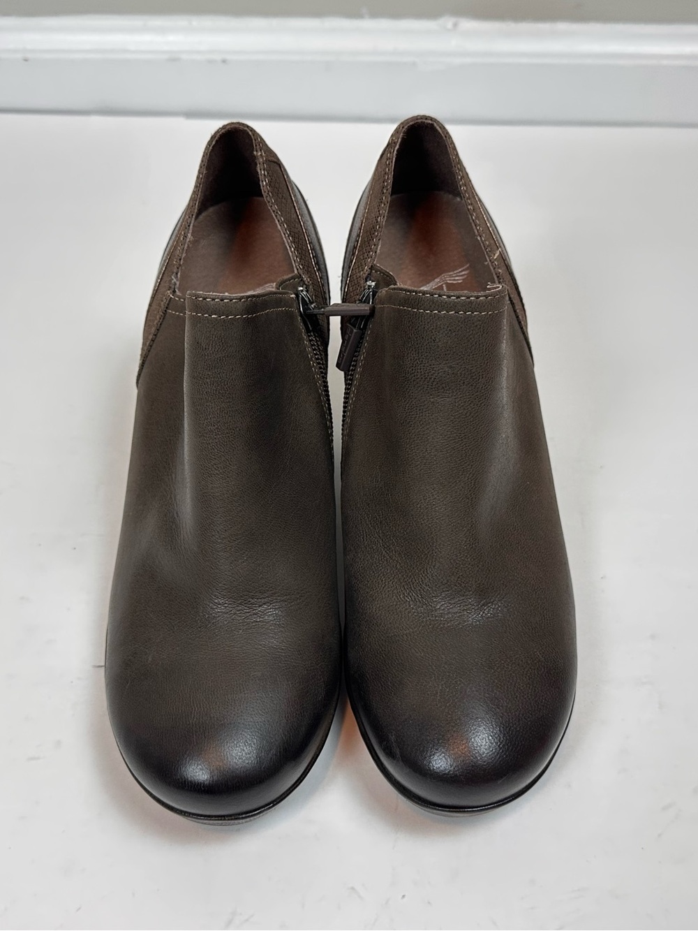 Dansko Marcia Brown Leather Block Heel Ankle Booties Womens EU 38 US 7.5/8.0